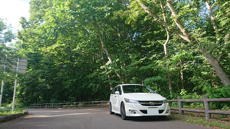 ストリームのドライブ・仕事おわり・大沼・ひまわり・洗車に関するカスタム事例の投稿画像3枚目