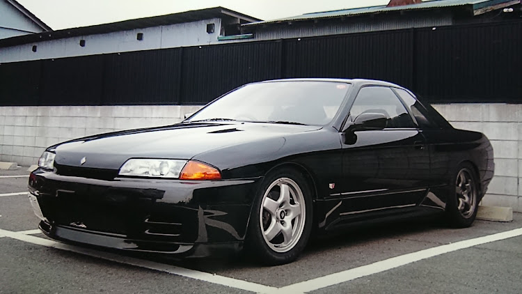 スカイラインクーペの車高調整・斜め前に関するカスタム事例の投稿画像3枚目