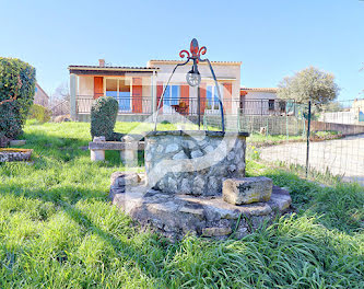 villa à Manosque (04)