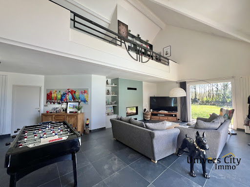 Villa avec piscine et jardin 5