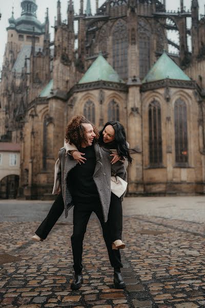 Fotograf ślubny Sarka Parkes (sarkaparkes). Zdjęcie z 13 marca