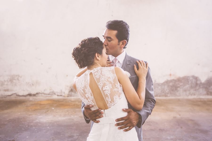 Fotografo di matrimoni Luis Arturo Garcia (luisarturogar). Foto del 14 febbraio 2014