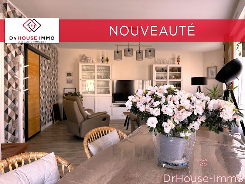 Vente maison 5 pièces 149 m² à Saint-Michel (16470), 233 900 €