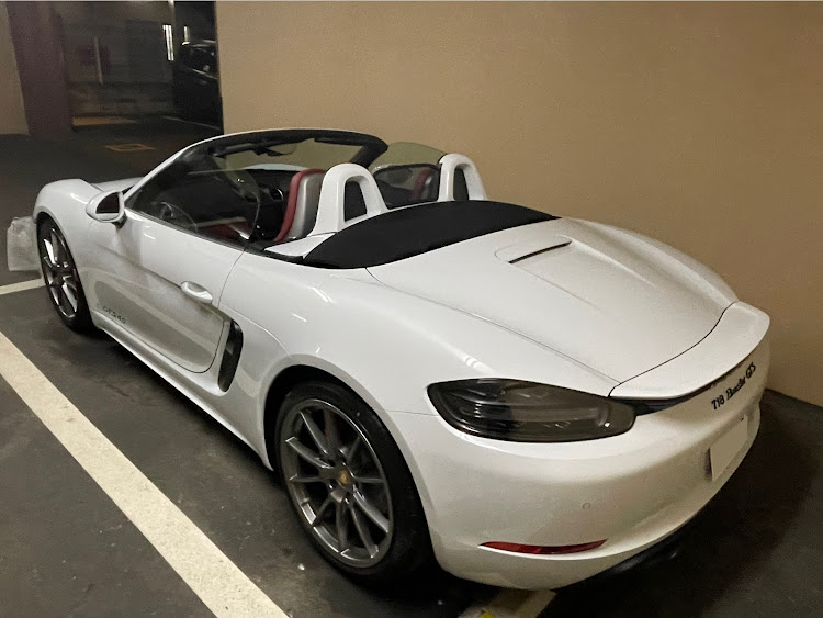 718 ボクスターのポルシェ・718・718ボクスターGTSに関するカスタム事例の投稿画像3枚目