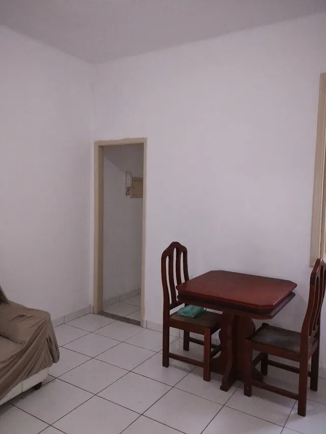 Apartamentos à venda Pe Pequeno