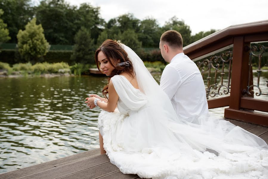 Bryllupsfotograf Ekaterina Sidorenko (katrinasidorenko). Bilde av 27 juni 2018