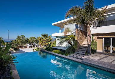 House with garden and terrace 3