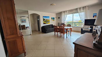 appartement à Saint-raphael (83)