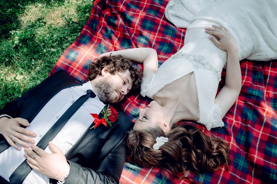 Fotógrafo de bodas Viktoriya Maslova (bioskis). Foto del 9 de agosto 2017