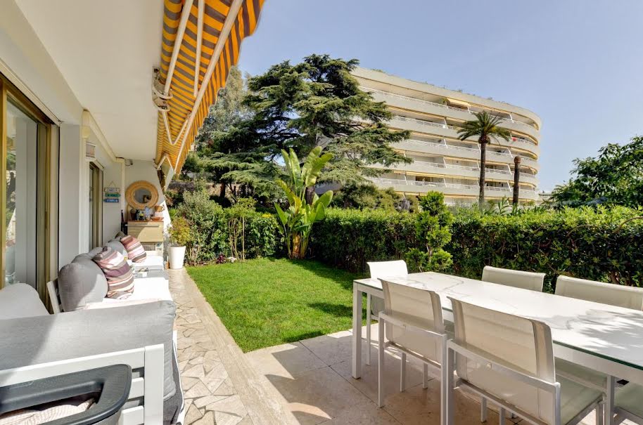 Vente appartement 2 pièces 50 m² à Cannes la bocca (06150), 420 000 €