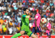 Platinum Stars' goalkeeper Dino Visser distributes the ball during the Absa Premiership Promotion Playoffs match against Black Leopards on May 18 2018 at Thohoyandou Stadium. 