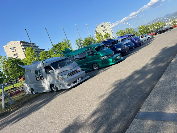 スカイラインのノスタルジックカーフェスティバル・バニング・旧車・街道レーサー・デロリアンに関するカスタム事例の投稿画像2枚目