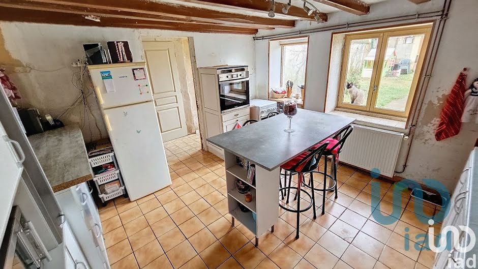 Vente maison 5 pièces 131 m² à Saint-Just-Sauvage (51260), 90 000 €