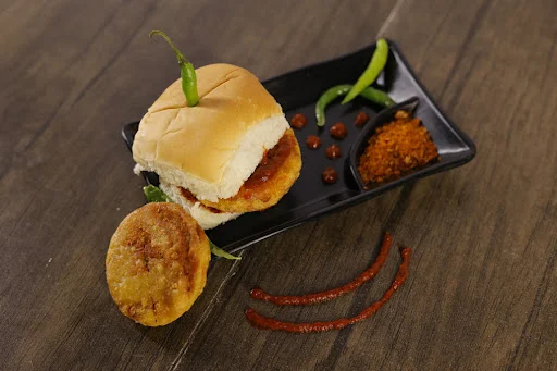 Schezwan Vada Pav