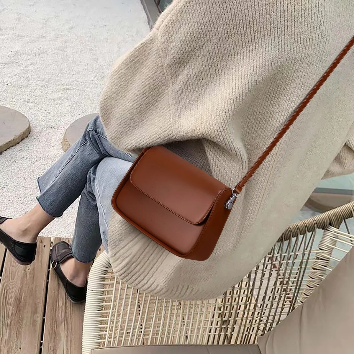 Title 2, Exclusieve Leren Crossbody Tas voor Dames. Stij...