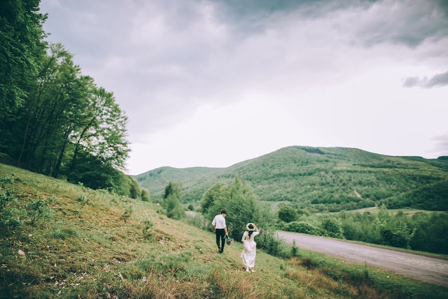 Wedding photographer Sergey Gusakov (husakov). Photo of 16 June 2016