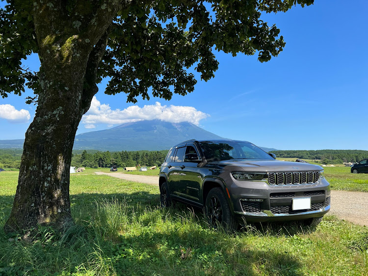 グランドチェロキーのJEEP・グランドチェロキー・#ふもとっぱら・キャンプ・Jeep好きに関するカスタム事例の投稿画像2枚目