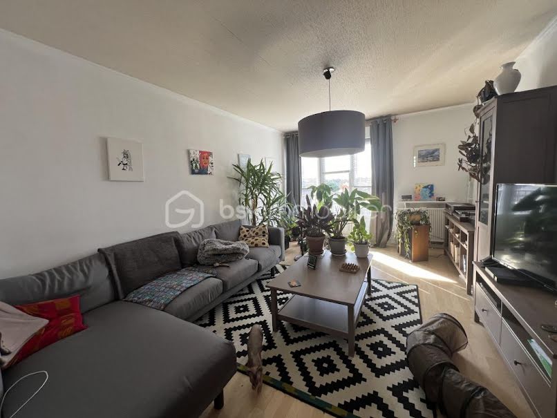 Vente appartement 3 pièces 65 m² à Saint-Pierre-des-Corps (37700), 110 000 €