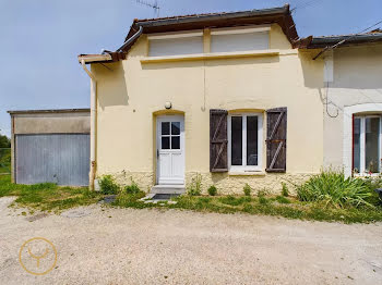 maison à Pars-lès-Romilly (10)