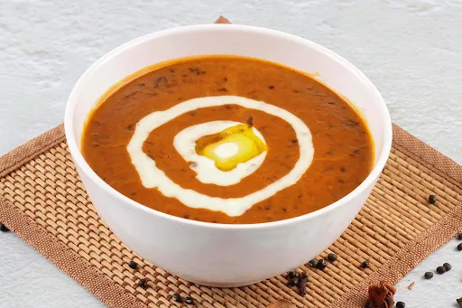 Dal Makhani With 1 Lachha Paratha