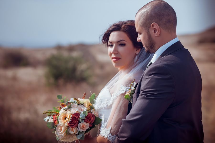 Nhiếp ảnh gia ảnh cưới Viktoriya Alieva (alieva). Ảnh của 13 tháng 10 2015