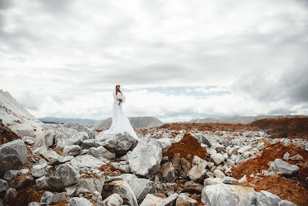 Fotografo di matrimoni Viktoriya Martirosyan (viko1212). Foto del 6 ottobre 2021