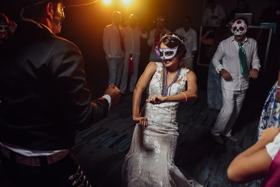 Fotógrafo de bodas Santiago Castro (santiagocastro). Foto del 28 de septiembre 2017