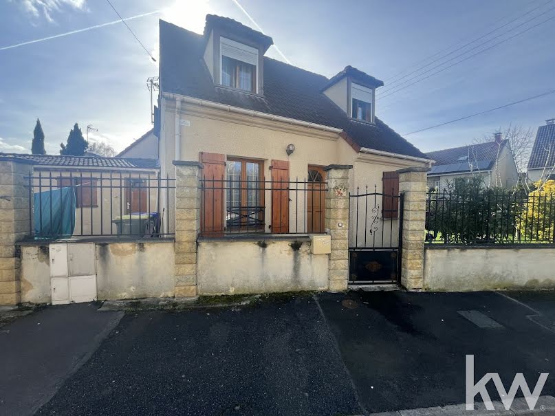 Vente maison 6 pièces 114 m² à Livry-Gargan (93190), 340 000 €