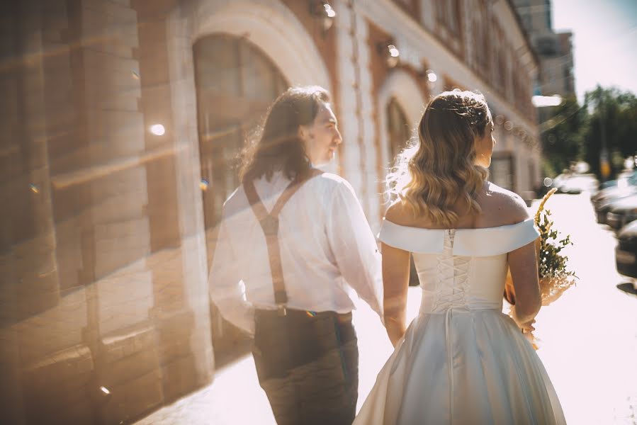 Fotógrafo de bodas Elena Kuzovleva (lenikuz). Foto del 31 de enero 2021