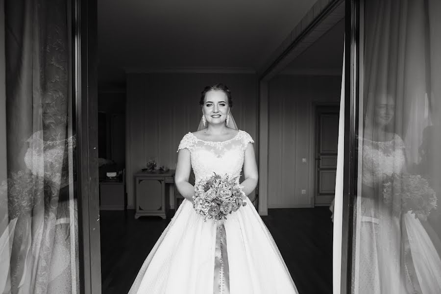 Wedding photographer Petr Golubenko (pyotr). Photo of 18 September 2019