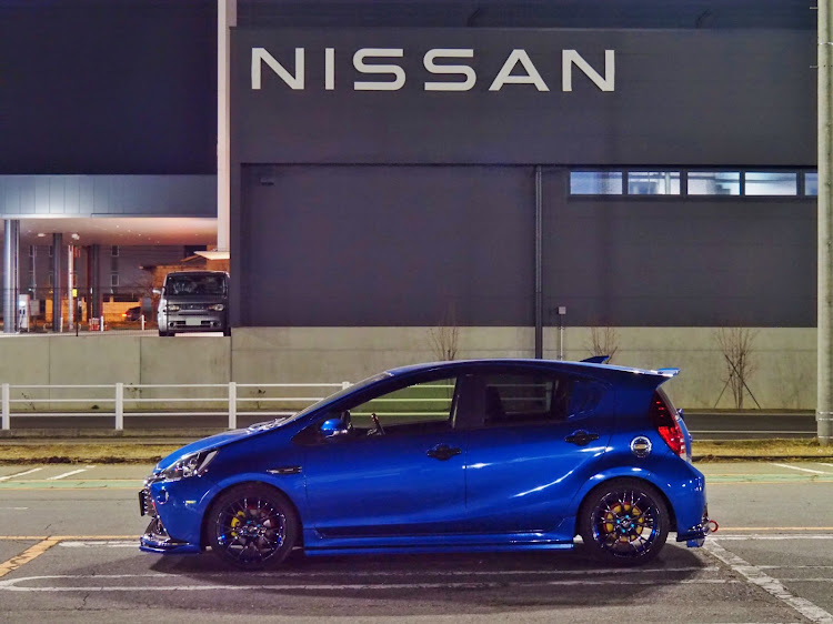 アクアG'sの夜間撮影・NISSAN看板コラボに関するカスタム事例の投稿画像2枚目