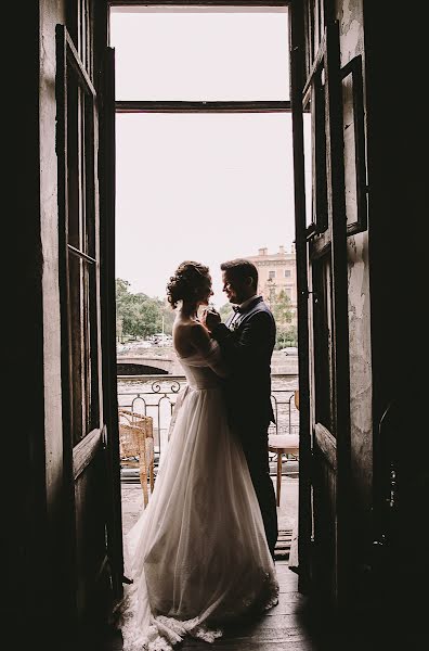 Fotografo di matrimoni Maryana Stebeneva (mariana23). Foto del 2 ottobre 2017