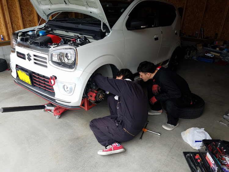 アルトワークスのDIY・ダウンサス取付・keiスポーツ・コロナウイルスをぶっ飛ばせ❗に関するカスタム事例の投稿画像4枚目