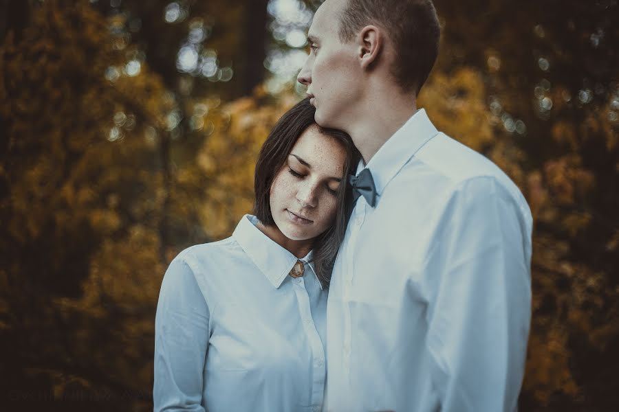 Esküvői fotós Anastasiya Ovchinnikova (river). Készítés ideje: 2014 november 10.