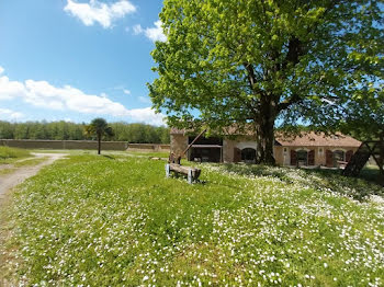 maison à La Gripperie-Saint-Symphorien (17)