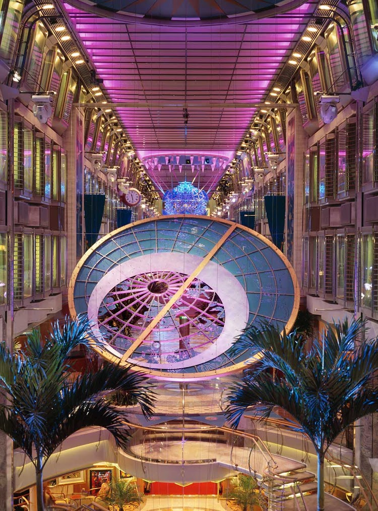 The classy Centrum or atrium on Royal Caribbean’s Mariner of the Seas. 