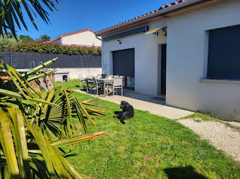 maison à Saint-Georges-les-Bains (07)