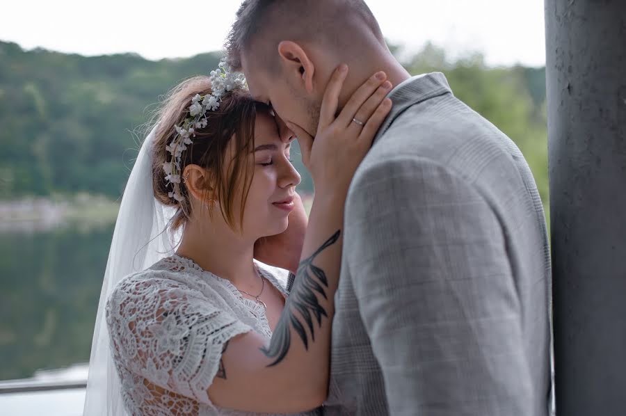 Fotógrafo de casamento Sergey Fesenko (sergeyfesenko). Foto de 4 de julho 2019