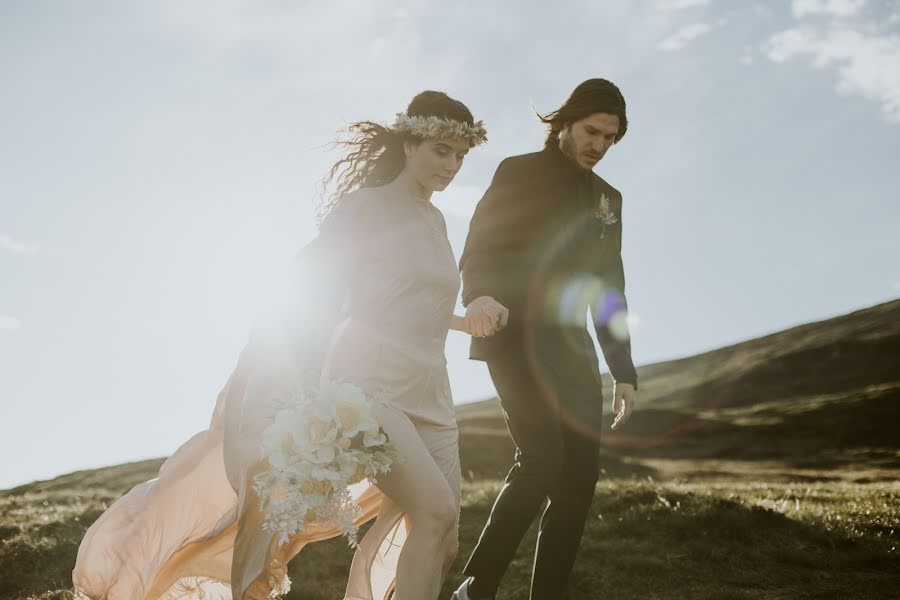 Fotógrafo de casamento Anna Červinková (ceranna). Foto de 10 de novembro 2019