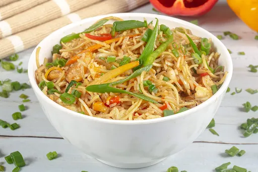 Chicken Triple Schezwan Noodles