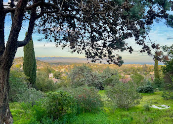 terrain à Vallauris (06)