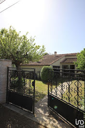 maison à Carpentras (84)