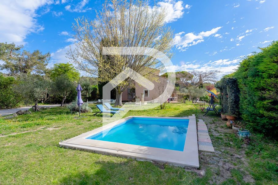 Vente villa 6 pièces 140 m² à Aix-en-Provence (13090), 995 000 €