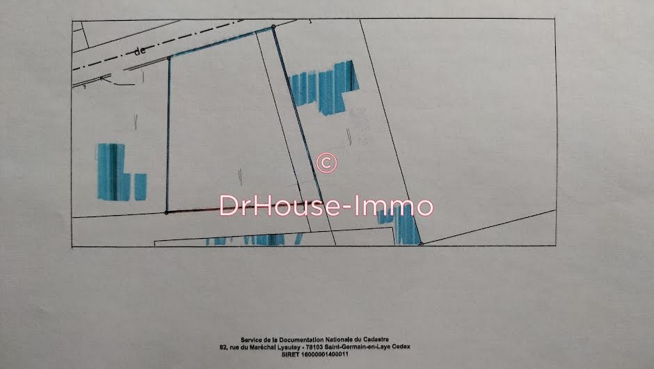 Vente terrain  1800 m² à Vellèches (86230), 32 000 €