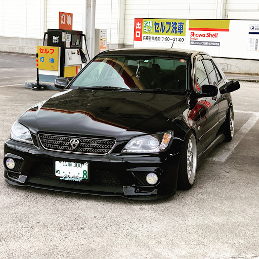 アルテッツァ Sxe10の Altezza Sxe10 Diy ファミリーカーに関するカスタム メンテナンスの投稿画像 車 のカスタム情報はcartune