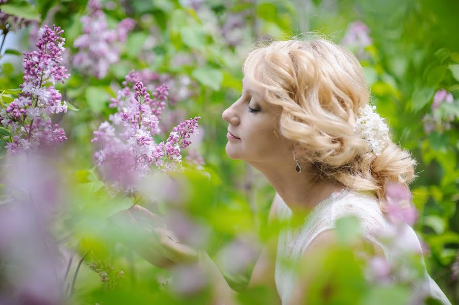 Fotografo di matrimoni Nataliya Degtyareva (natali). Foto del 12 settembre 2016