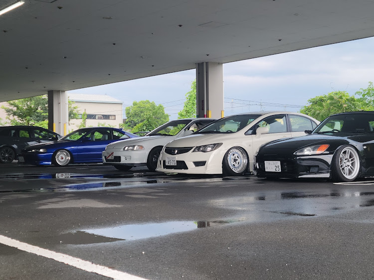 シビックタイプRのAERO SPOKE・SSR・シャコタンのシビック(ﾆﾁｬｧ)・クリアテールに関するカスタム事例の投稿画像4枚目