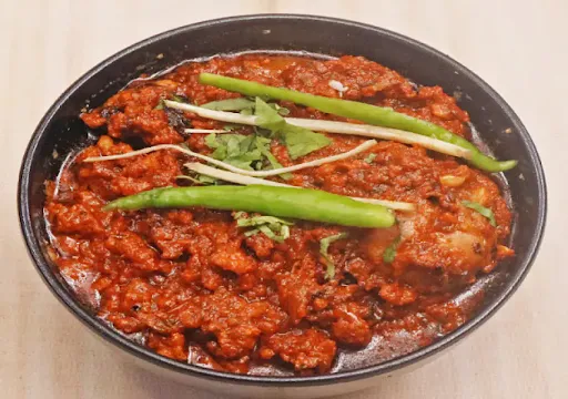 Handi Chicken [Keema Gravy]