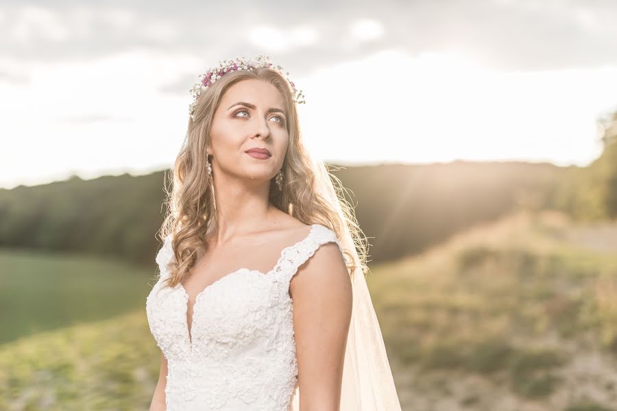 Wedding photographer Bogdan Bucseneanu (blurphotoevents). Photo of 1 October 2018