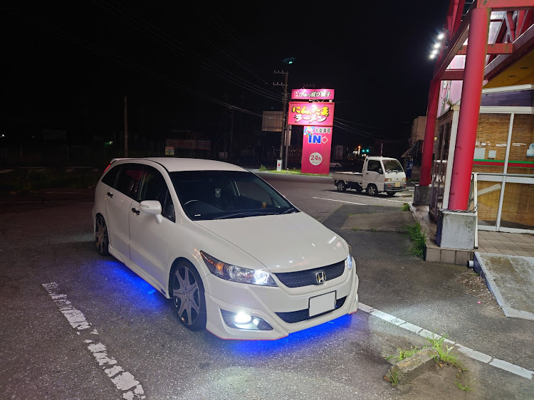 ストリームの本日から夜勤・ゆにろーず・夜ふかし撮影・生活リズムを戻すのが大変💦・アンダーLEDに関するカスタム事例の投稿画像2枚目